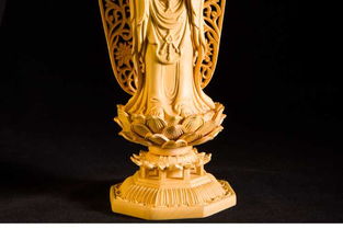 黃楊木雕南海觀音佛像擺件 集實(shí)木雕刻、家居擺設(shè)與收藏價(jià)值于一體的工藝精品